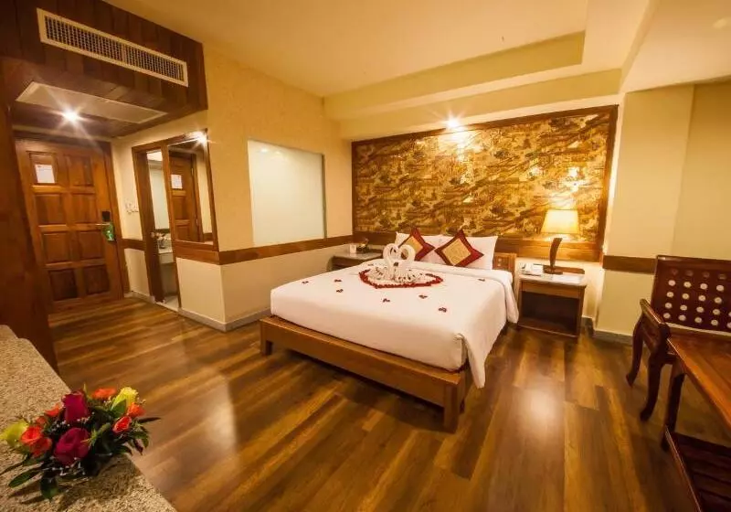 Fotos del hotel Boutique City And Grand Day  Pattaya:  2