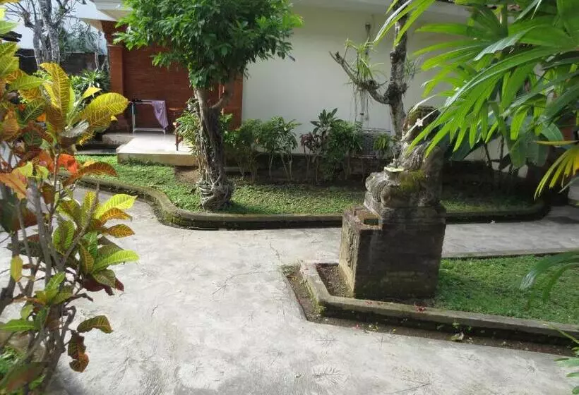 Fotos del hotel Laghawa Beach Hotel & Villa:  3