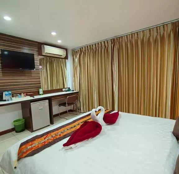 Fotos del hotel Patong Max Value:  16