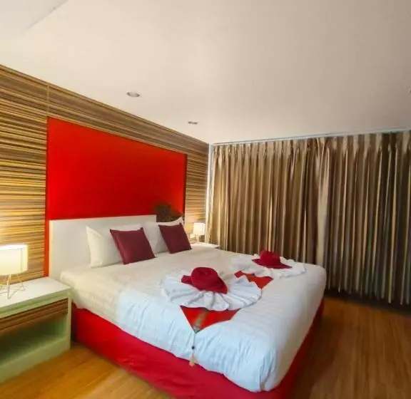 Fotos del hotel Patong Max Value:  14