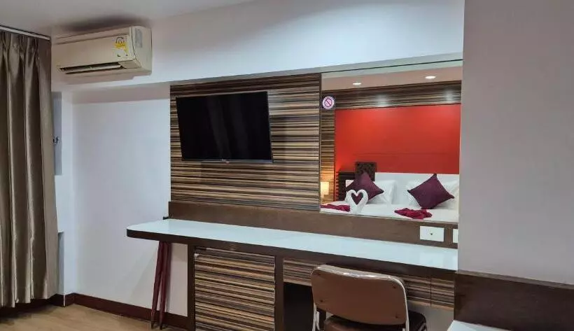 Fotos del hotel Patong Max Value:  24