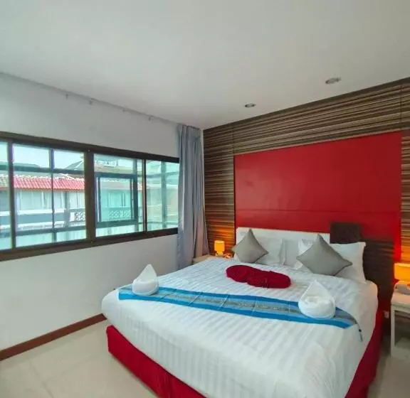 Fotos del hotel Patong Max Value:  9