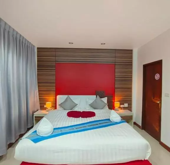 Fotos del hotel Patong Max Value:  8