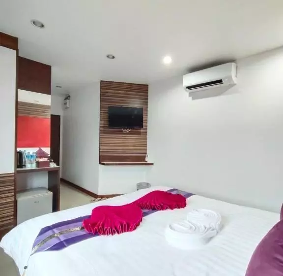 Fotos del hotel Patong Max Value:  21