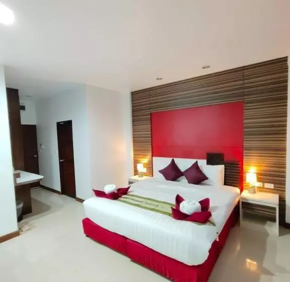 Fotos del hotel Patong Max Value:  6