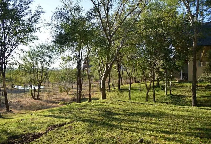 Fotos del hotel Victoria Falls Safari Suites:  11