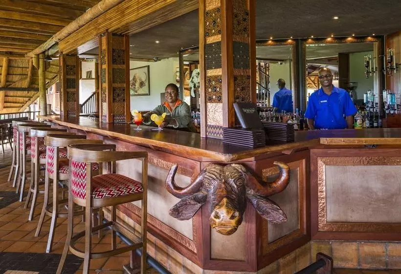 Fotos del hotel Victoria Falls Safari Suites:  4