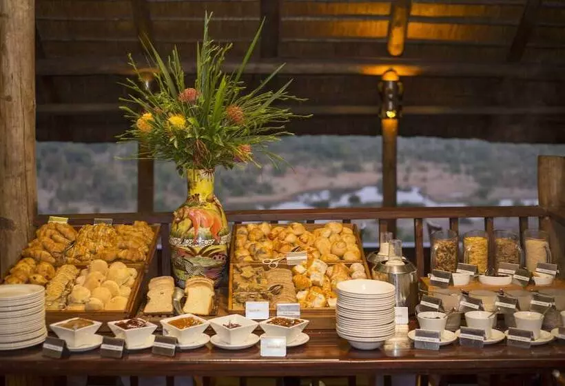 Fotos del hotel Victoria Falls Safari Suites:  17