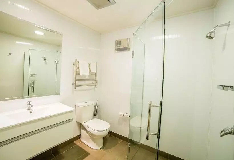 Fotos del hotel Te Anau Lakeview Holiday Park:  4