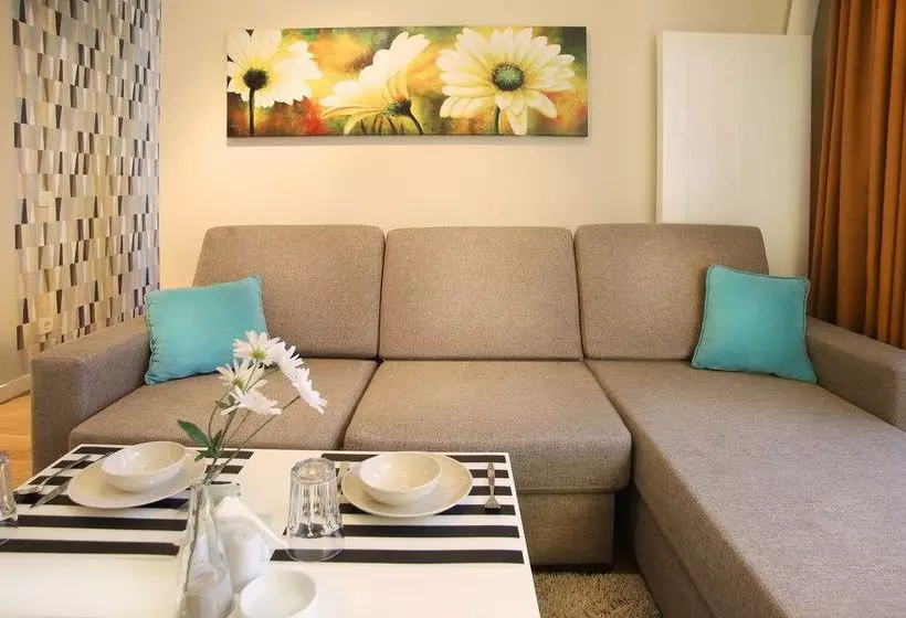 Fotos del hotel G Suites Airport:  21