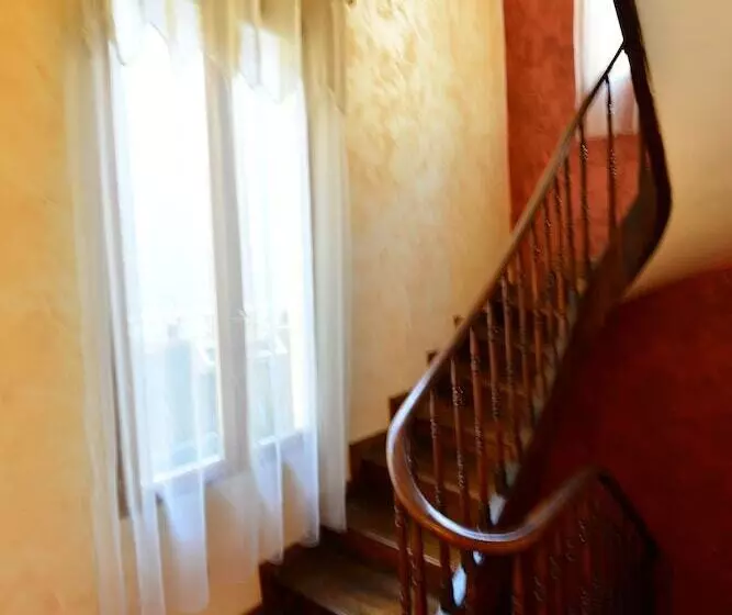 Fotos del hotel Au Pied Du Chateau:  7