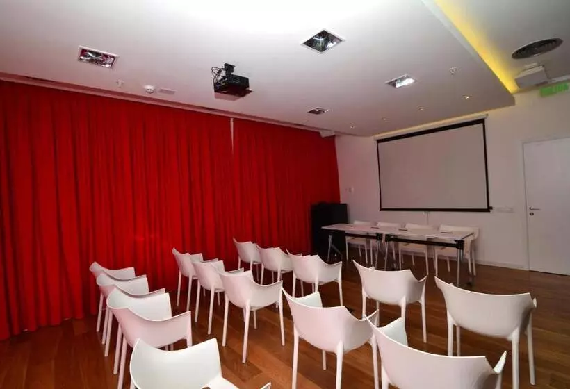 Fotos del hotel Bit Design:  13