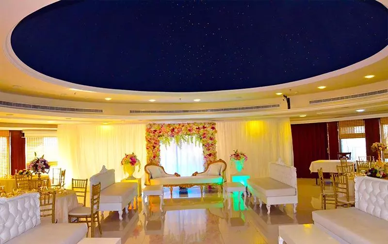 Fotos del hotel Crown Tower:  13