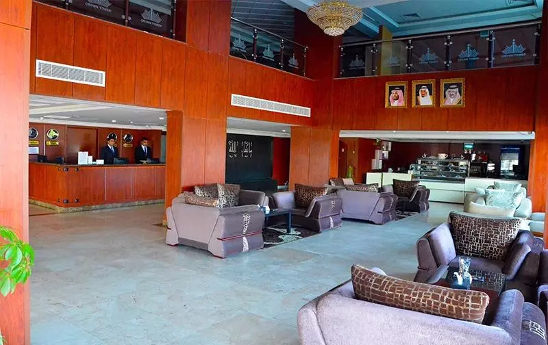 Fotos del hotel Crown Tower:  20