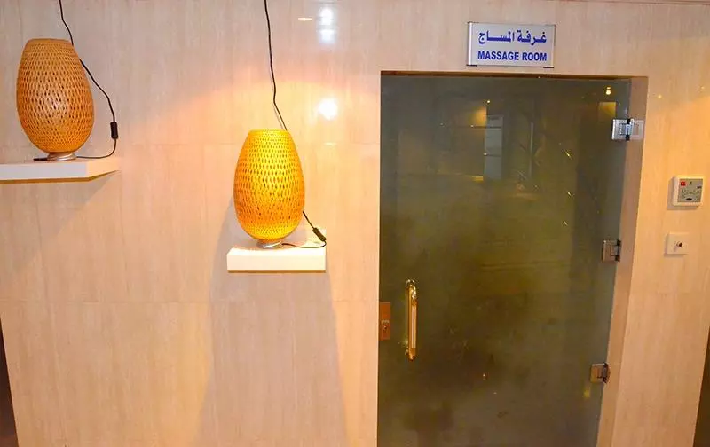 Fotos del hotel Crown Tower:  9