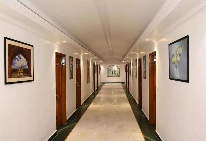 Fotos del hotel Lawrence:  3