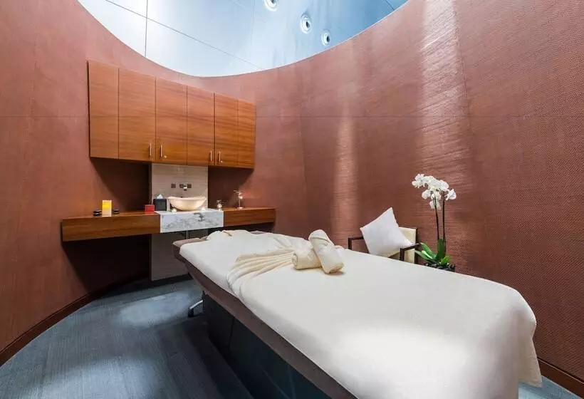 Fotos del hotel Oryx Airport Hotel -transit Only:  16