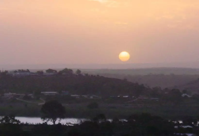 Fotos del hotel Riverview Rise Retreats:  8