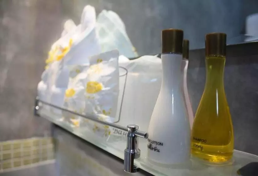 Fotos del hotel Season Palace Huahin:  4