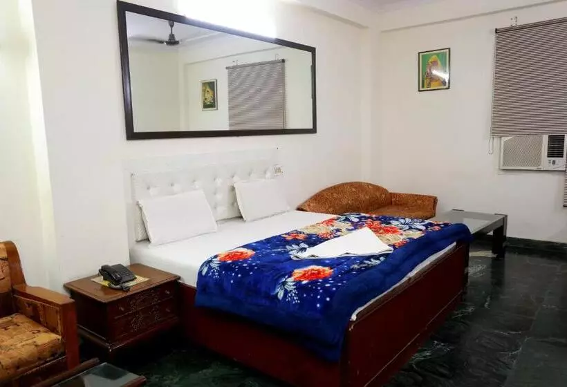 Fotos del hotel Swaran Palace:  15