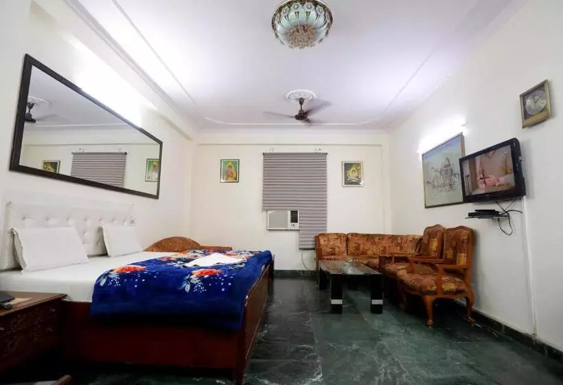 Fotos del hotel Swaran Palace:  14