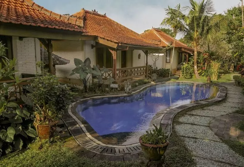 Fotos del hotel Villa Chempaka:  2