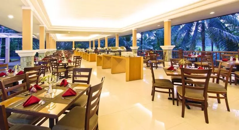 Fotos del hotel Puri Asri Hotel & Resort:  4