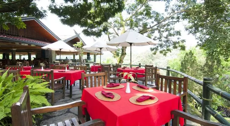 Fotos del hotel Puri Asri Hotel & Resort:  14