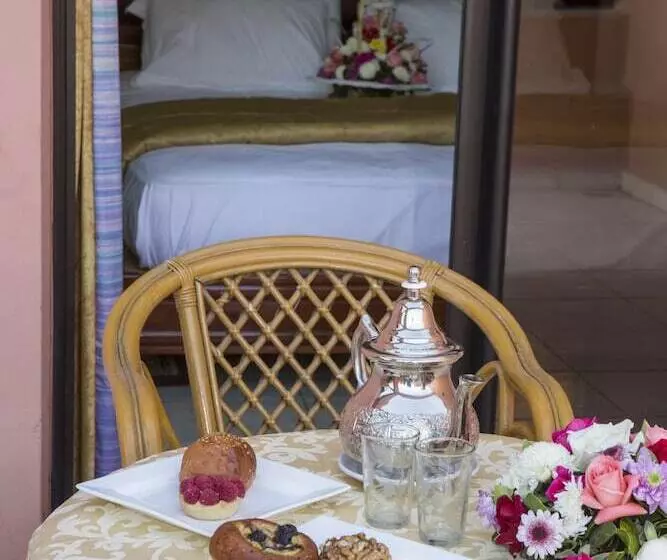 Fotos del hotel Gomassine:  8