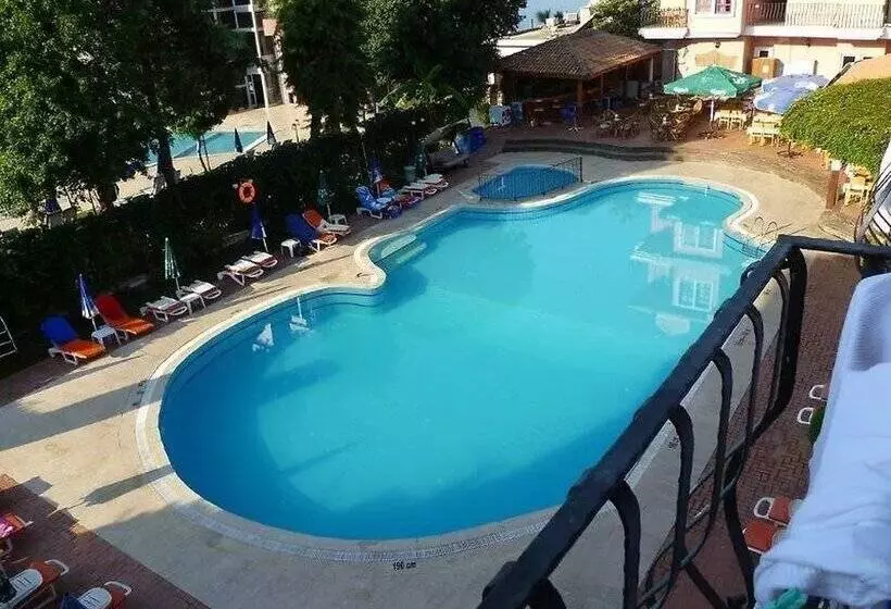 Fotos del hotel Gunes:  3