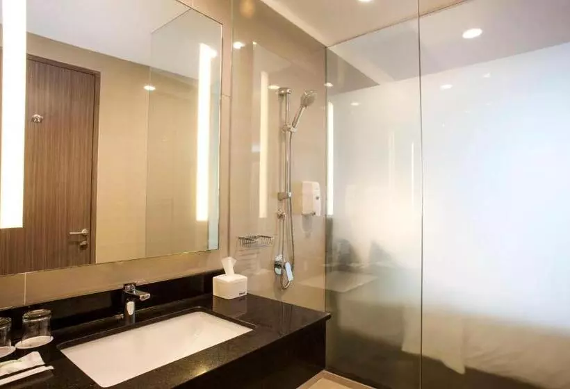 Fotos del hotel Holiday Inn Express Surabaya Centerpoint, An Ihg:  13