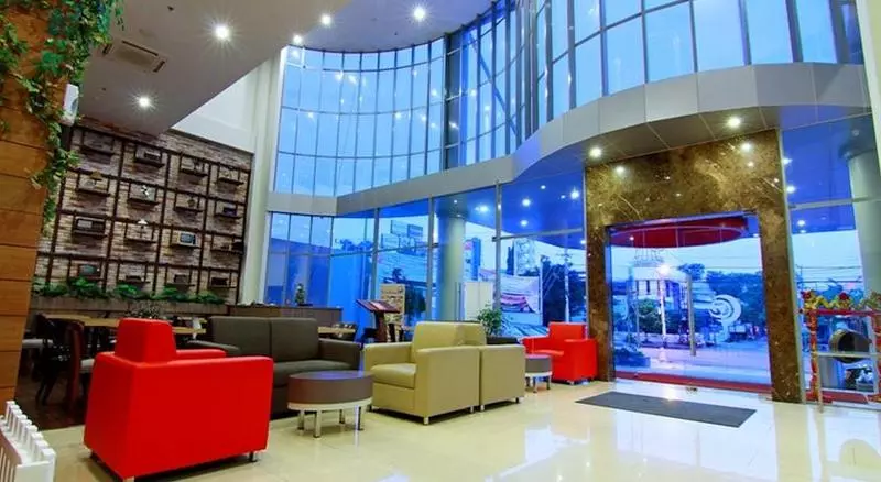 Fotos del hotel @hom Semarang Simpang Lima:  2