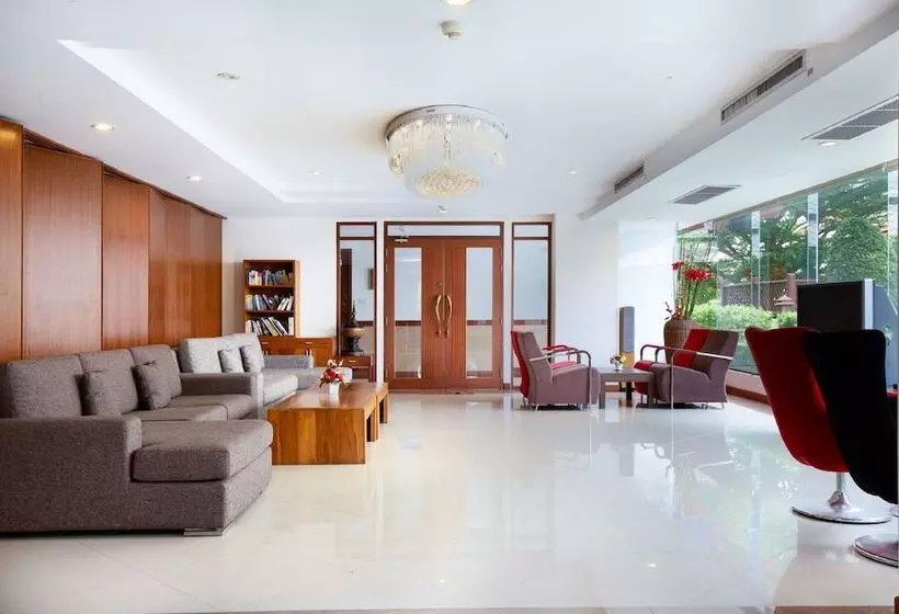 Fotos del hotel Lasalle Suites & Spa:  2