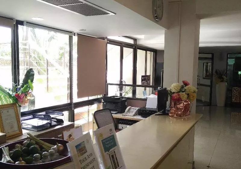 Fotos del hotel Lasalle Suites & Spa:  17