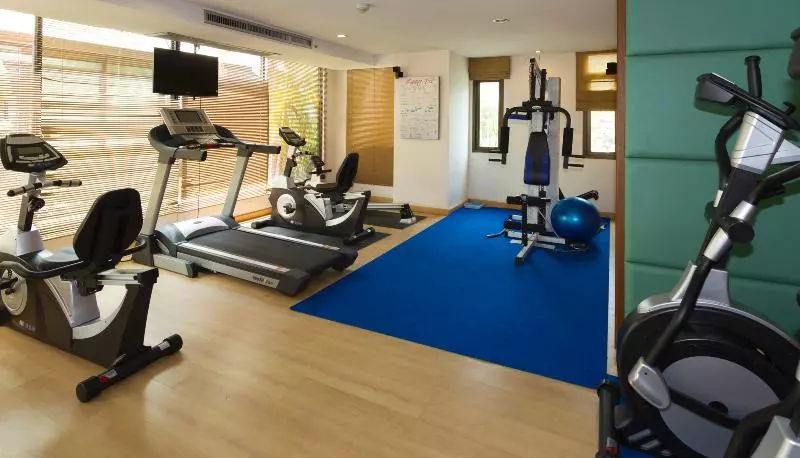 Fotos del hotel Lasalle Suites & Spa:  5