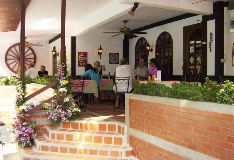 Fotos del hotel Stable Lodge  Sha Certified:  3