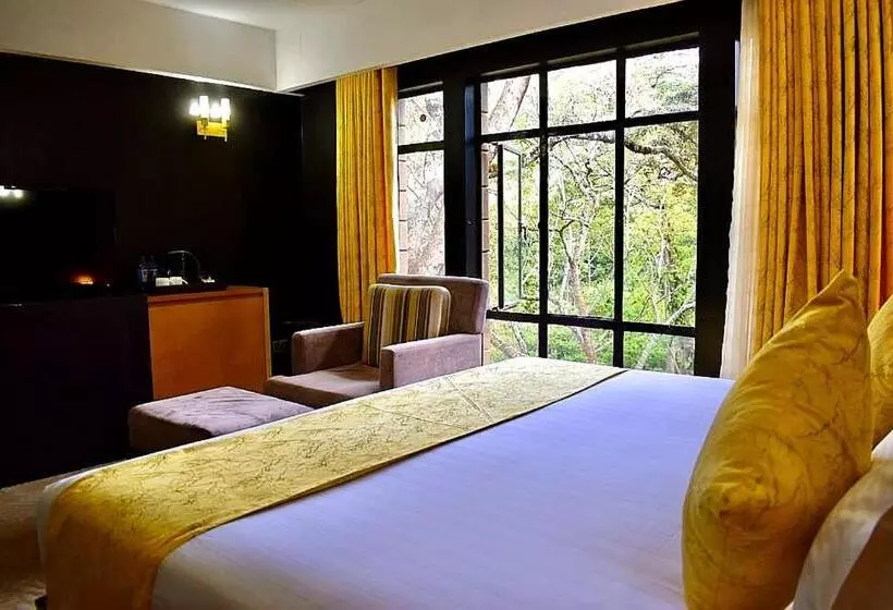 Fotos del hotel West Wood:  11