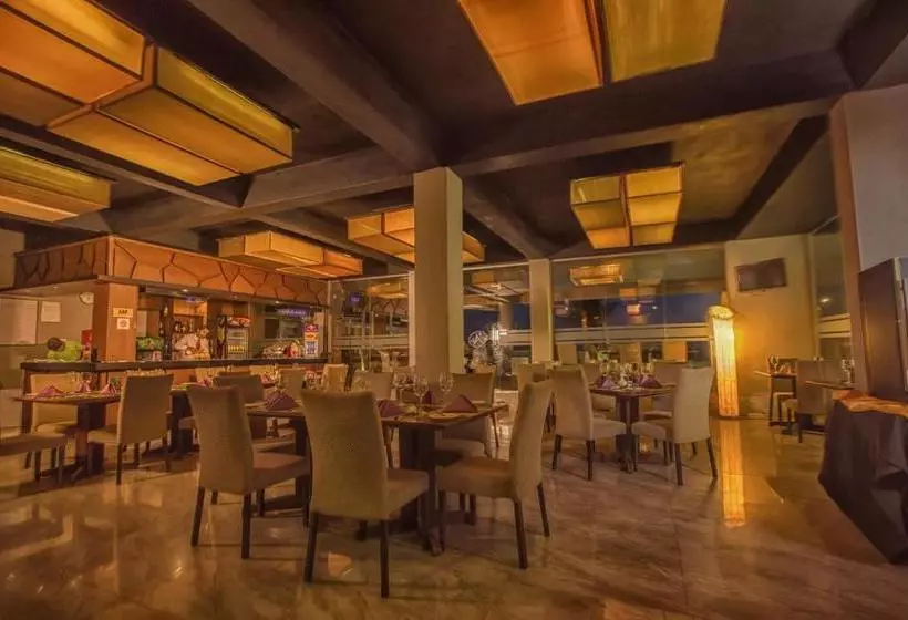 Fotos del hotel Avenra Beach:  3