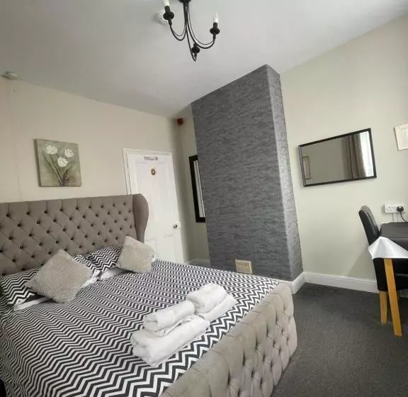 Fotos del hotel Burton Villa Guest House:  7