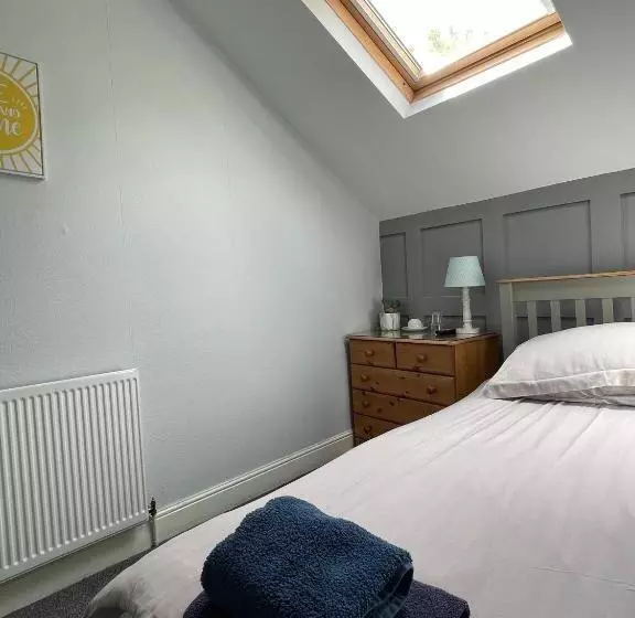 Fotos del hotel Burton Villa Guest House:  13