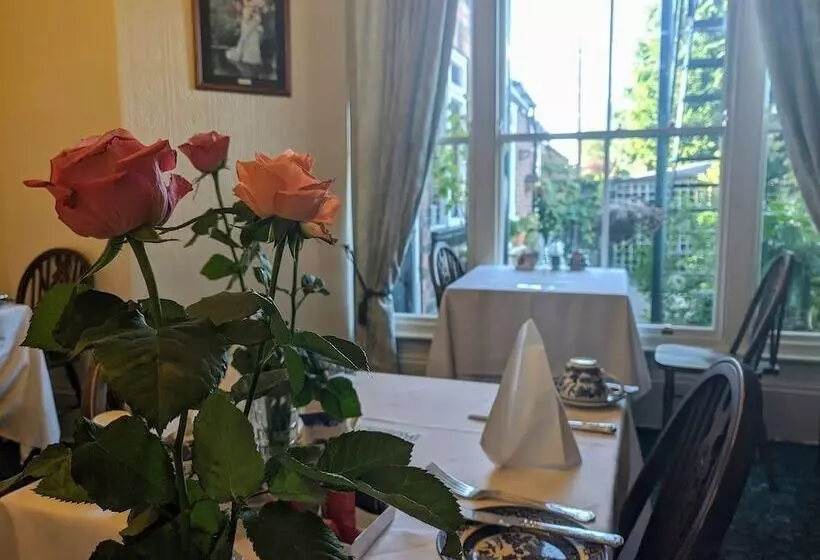 Fotos del hotel The Sycamore Guest House:  2