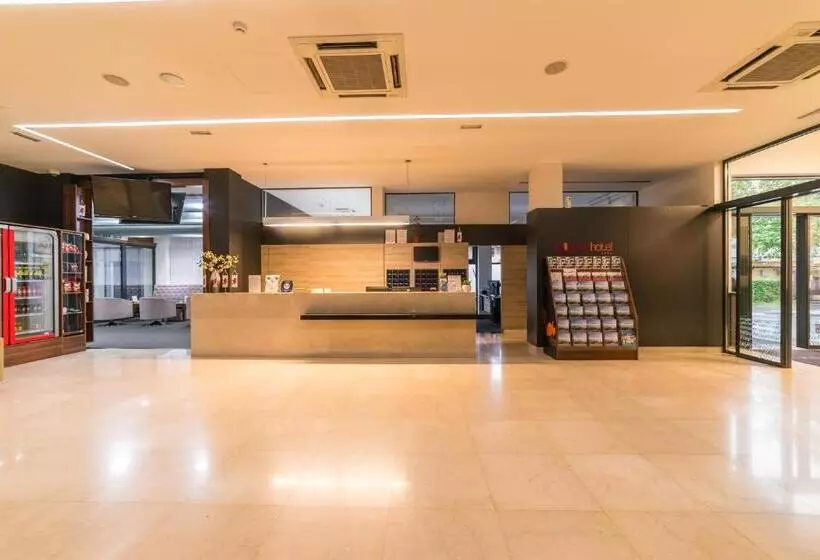 Fotos del hotel City:  10