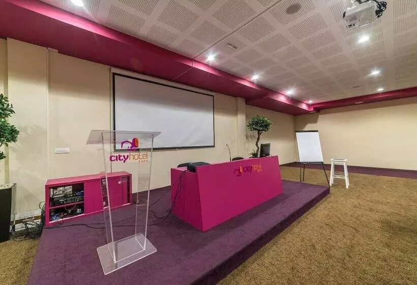 Fotos del hotel City:  7