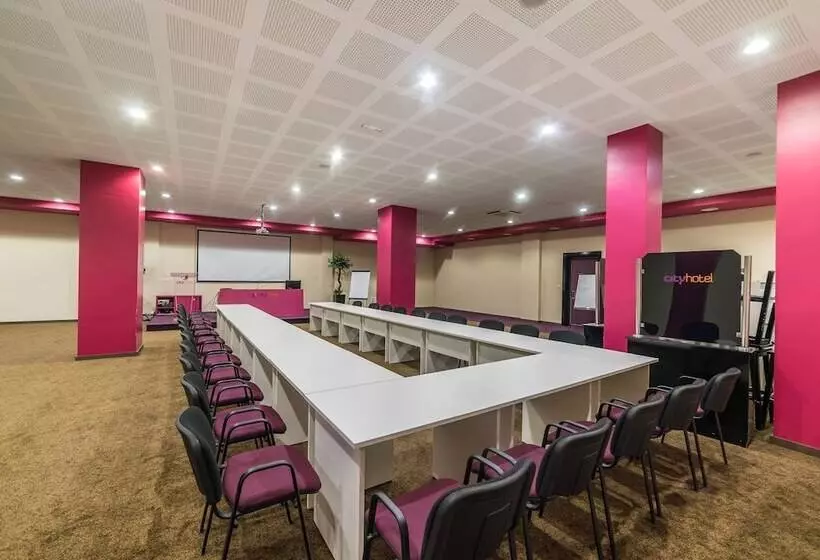 Fotos del hotel City:  16