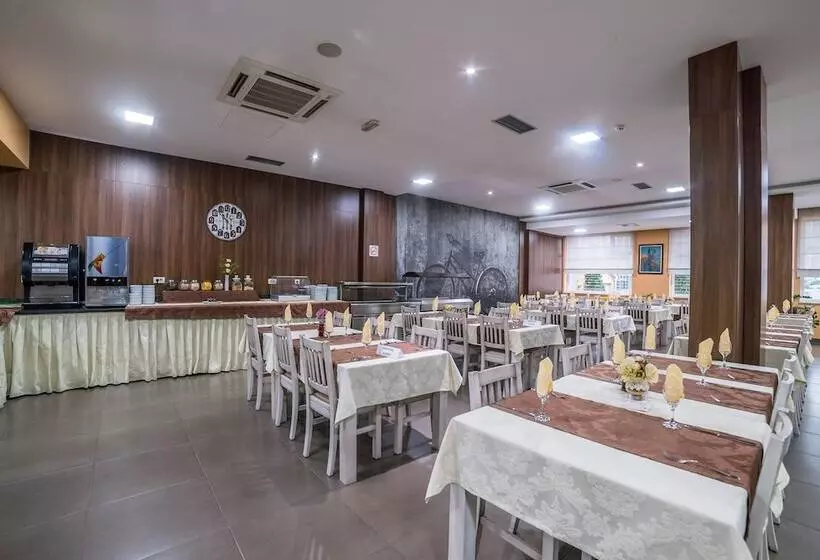 Fotos del hotel City:  19