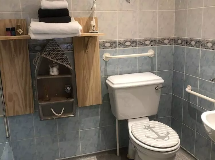 Fotos del hotel The Crown Lodge:  17