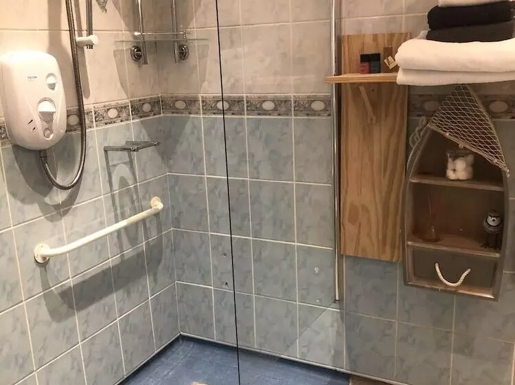 Fotos del hotel The Crown Lodge:  21