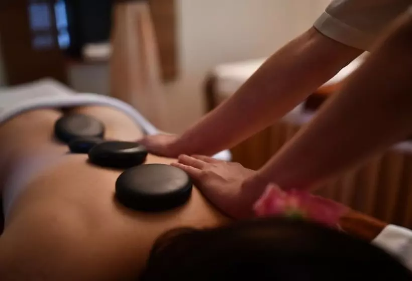 Fotos del hotel May De Ville City Centre 2:  6