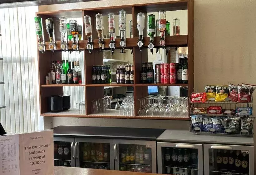 Fotos del hotel Luther King House:  4