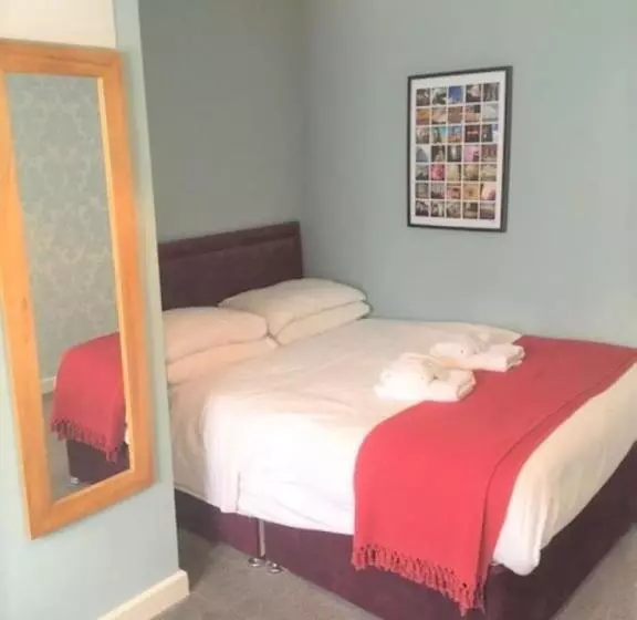 Fotos del hotel Luther King House:  8